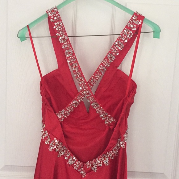 Mori Lee gorgeous red gown. Worn once! - Picture 4 of 8